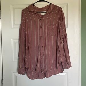 American Eagle oversized button up beach shirt perfect condition